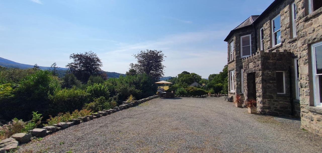 Large Mach Apartment At Pen Y Coed Hall Dolgellau Eksteriør billede